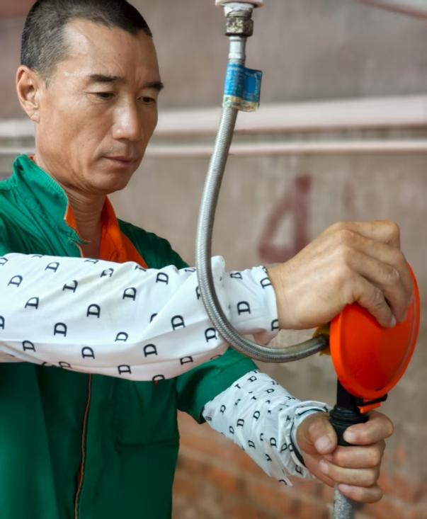 丁金紅1.png 丁金紅1.png